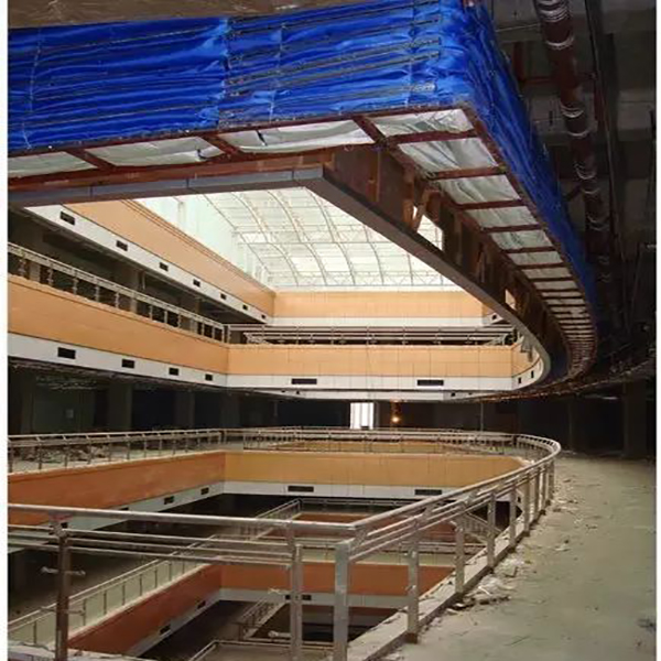 特級(jí)防火卷簾門有什么材質(zhì)(圖1) 特級(jí)無(wú)機(jī)布防火卷簾門.jpg